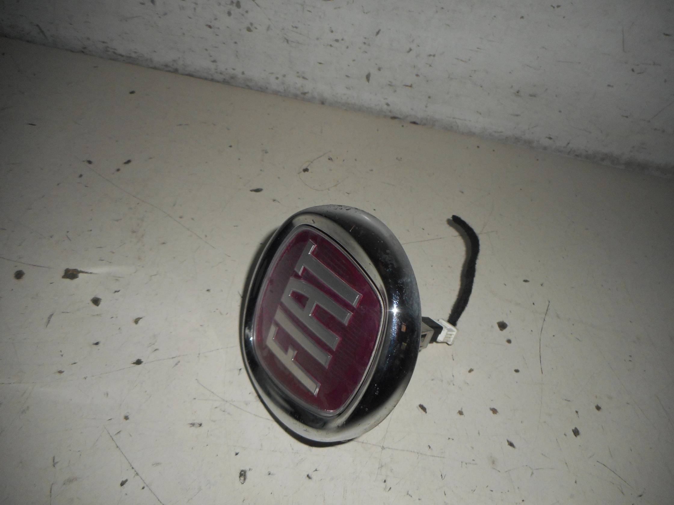 Pulsante portello post.